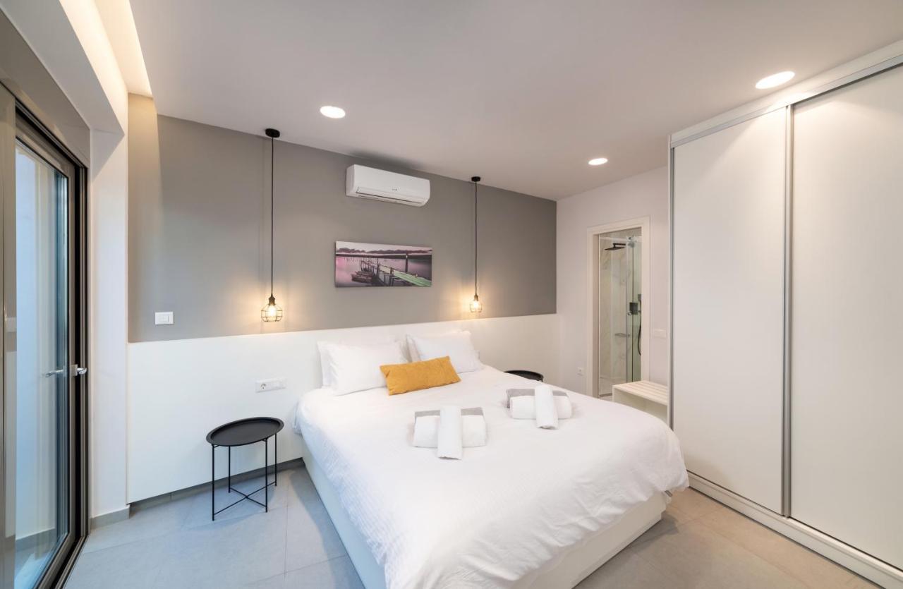 Villa Ampela By Posarellivillas Agia Marina  Luaran gambar